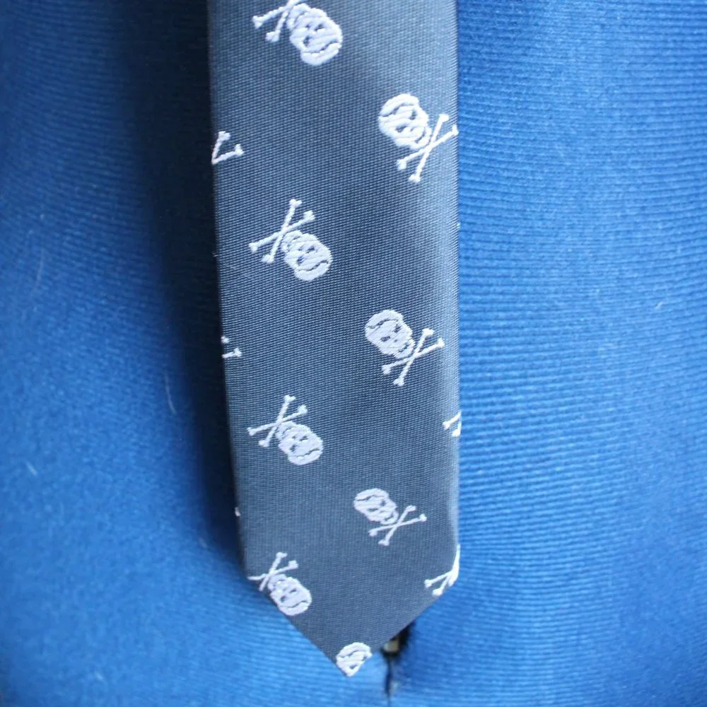 Navy With Silver Skulls Youth Clip-On Necktie